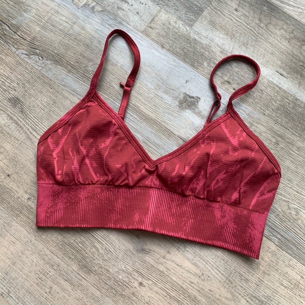 Lululemon Ebb to Street Bra